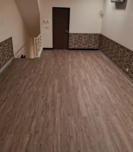 Luxury vinyl flooring berkualitas