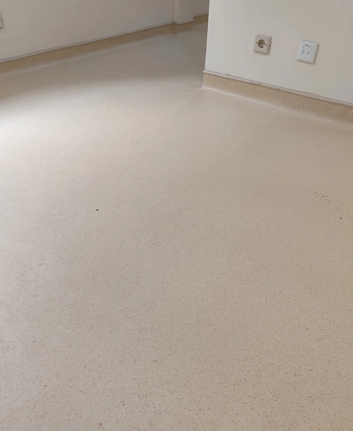 Homogeneous floor