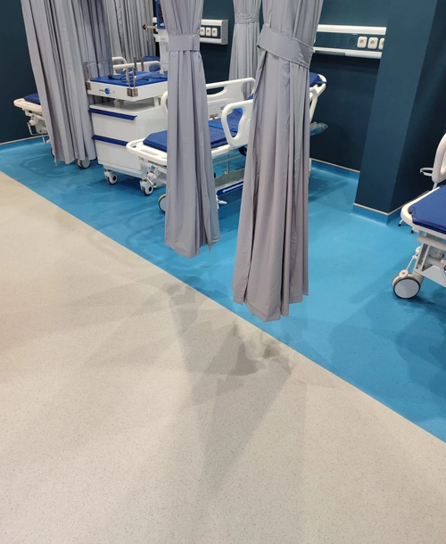 homogeneous floor in hospital room